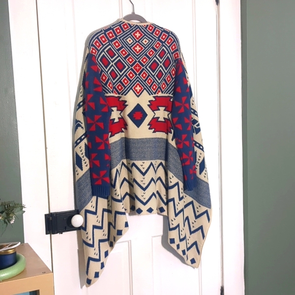 Boho open front Aztec sweater - Picture 3 of 3